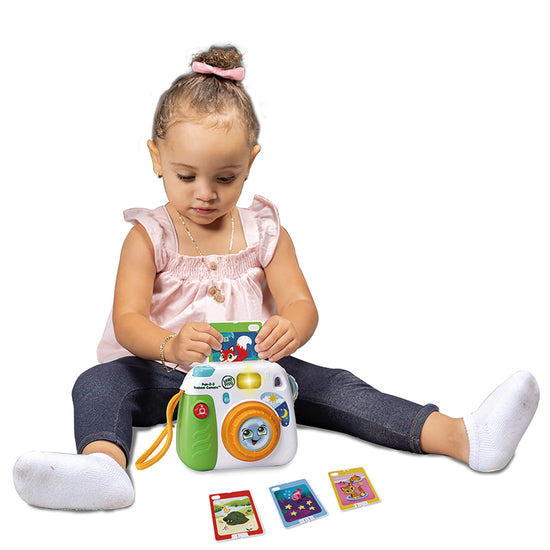 Leap Frog Fun 2-3 Instant Camera l To Buy at Baby City