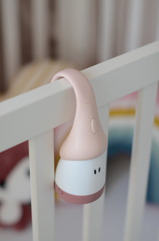 Béaba Pixie Torch 2-in-1 Portable Night Light - Chalk Pink l Baby City UK Retailer