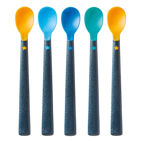 Tommee Tippee Design Weaning Spoons x5 at Baby City
