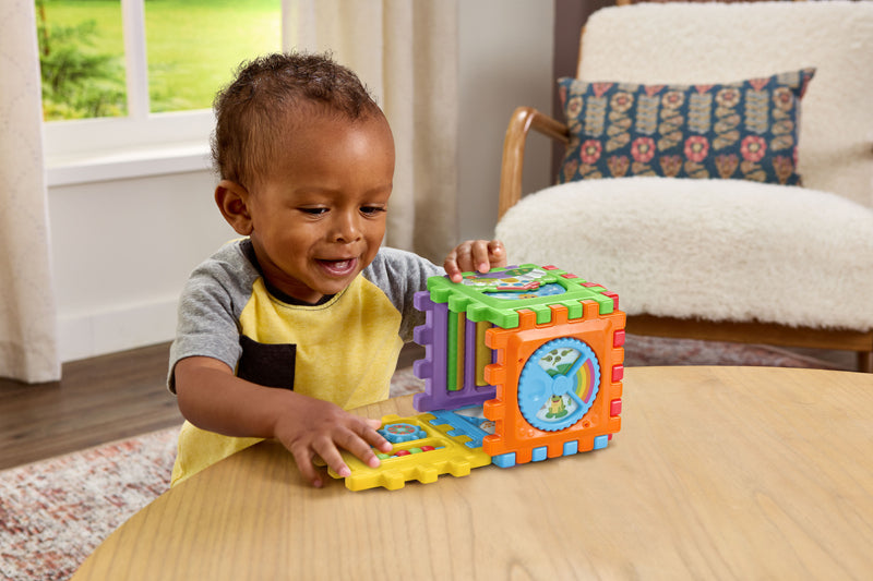Leap Frog 6-in-1 Snap & Learn Busy Cube