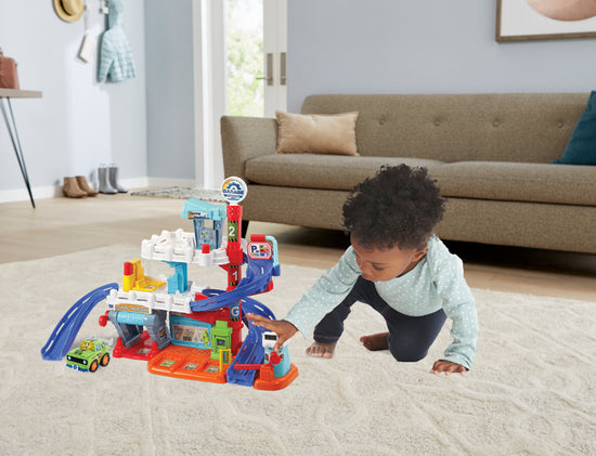 Vtech Toot-Toot Drivers® Fix & Fuel Garage l Baby City UK Stockist