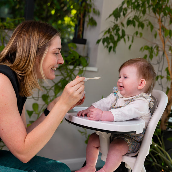 Vital Baby Nourish Start Weaning Spoons 5Pk l For Sale at Baby City