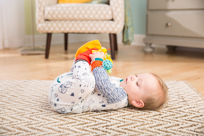 Lamaze Gardenbug Wrist Rattle Footfinder Set