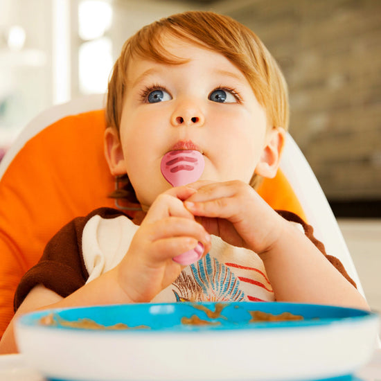 Munchkin Gentle Dip Multistage First Spoons Pink Purple 3Pk l Baby City UK Retailer