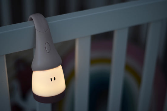 Béaba Pixie Torch 2-in-1 Portable Night Light - Chalk Pink l Available at Baby City