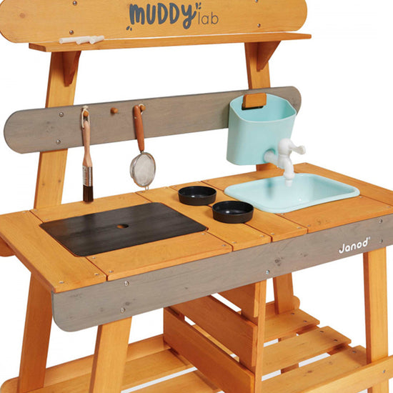 Janod Muddy Lab Outdoor Kitchen l Baby City UK Stockist