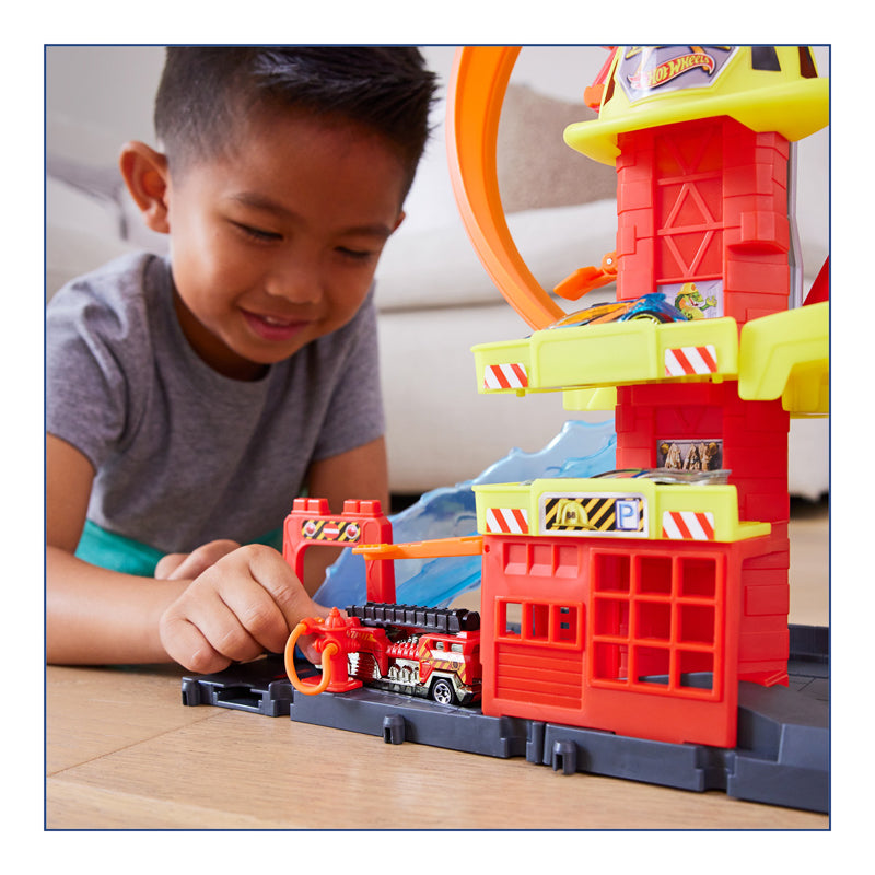 Load image into Gallery viewer, Hot Wheels City Fire Station l For Sale at Baby City
