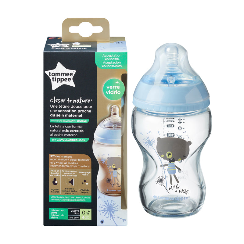 Load image into Gallery viewer, Tommee Tippee Glass Bottle Blue Decorated 250ml l To Buy at Baby City
