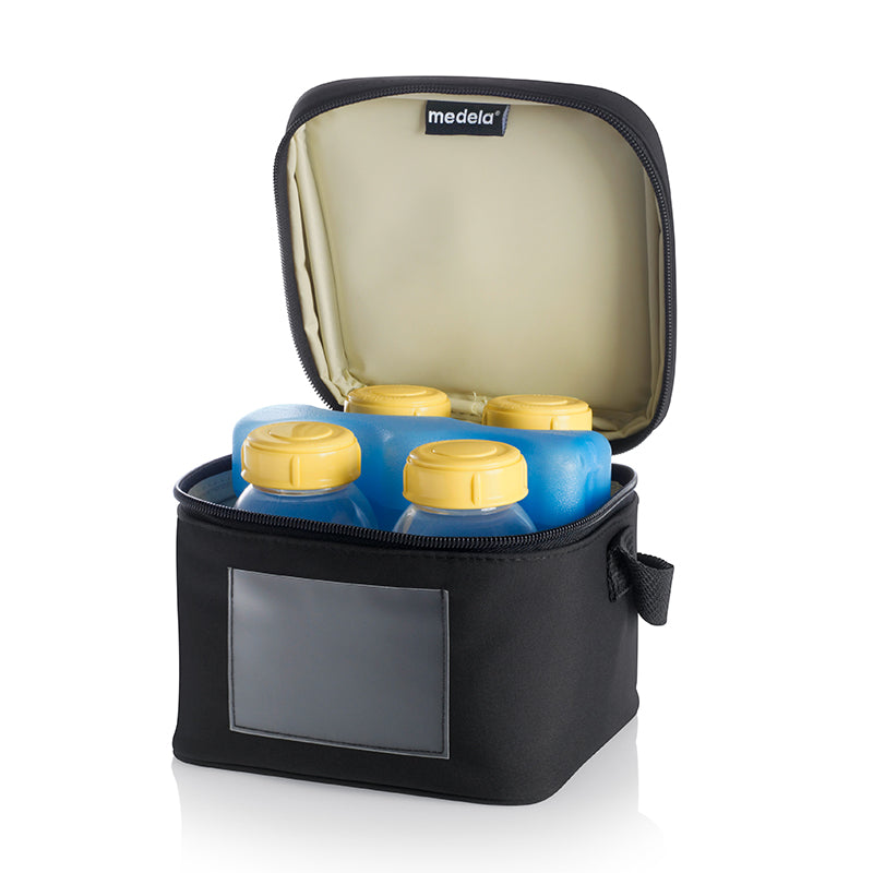 Medela Cooler Bag with 4 Bottles at Baby City