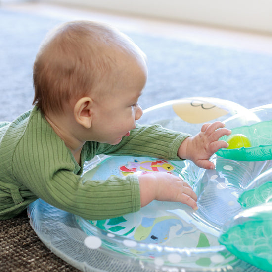 Infantino Giant Water Mat Otter l Baby City UK Stockist